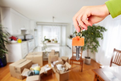 Removal checklist and moving-day essentials for Edgware customers