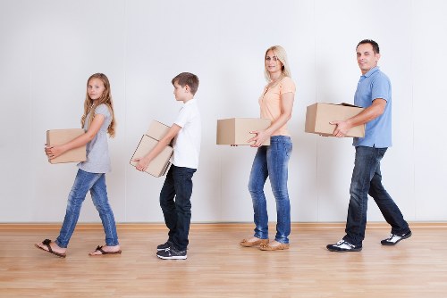 Residential moving truck support for Edgware property types